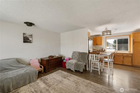 515 Van Trump Avenue NW Yelm WA 98597