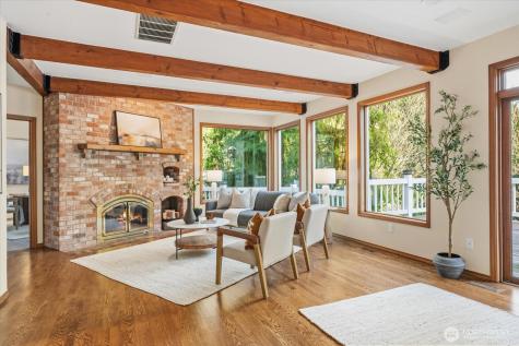 18400 228th Avenue NE Woodinville WA 98077