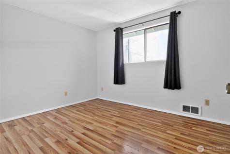 313 W 14th Street Port Angeles WA 98362