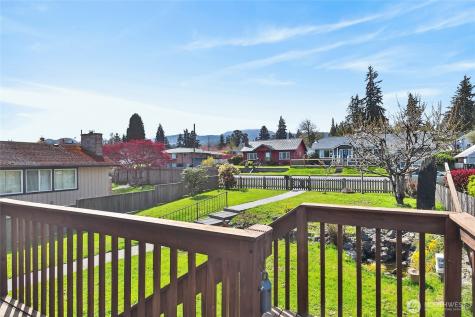 313 W 14th Street Port Angeles WA 98362