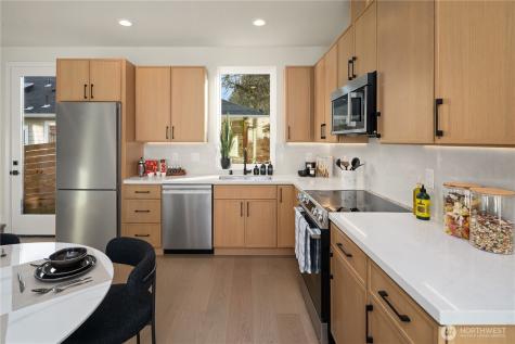 7324 7th Place SW Seattle WA 98106