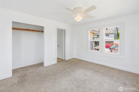 1046 5TH Bremerton WA 98337