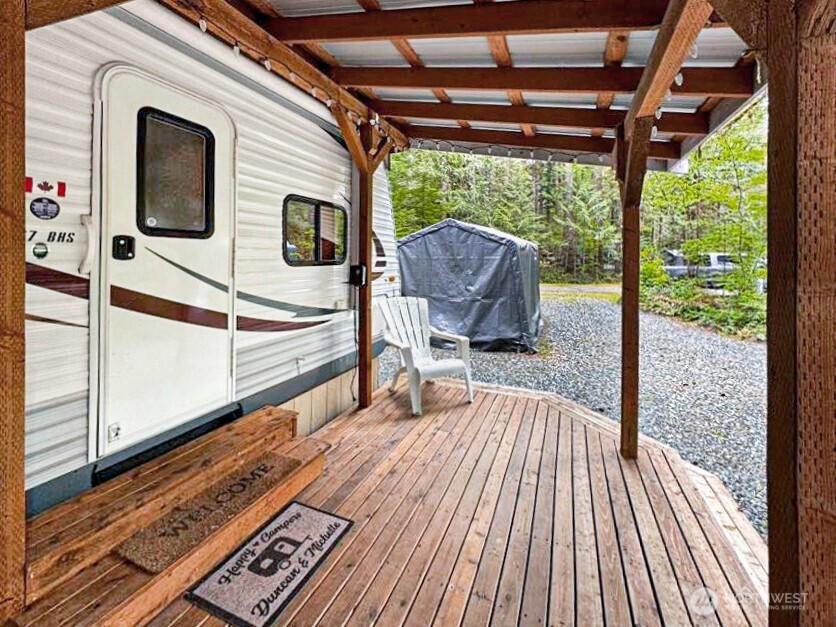 47 Wilderness Way Deming WA 98244