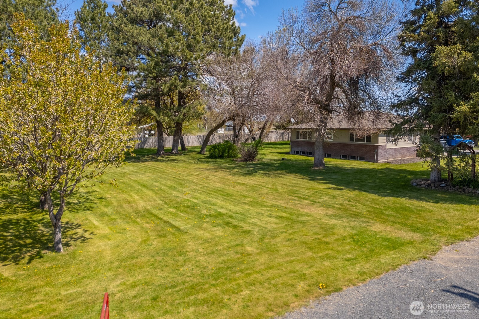 11627 Road K NE Moses Lake WA 98837