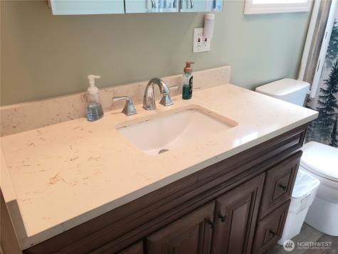 1936 Pine Cone Avenue Enumclaw WA 98022