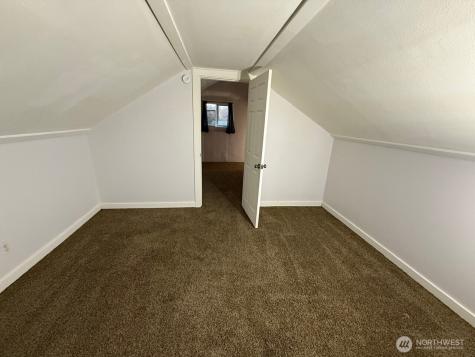 1132 Fowler Street Raymond WA 98577