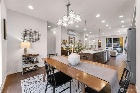 6522 32nd Avenue NE Seattle WA 98115