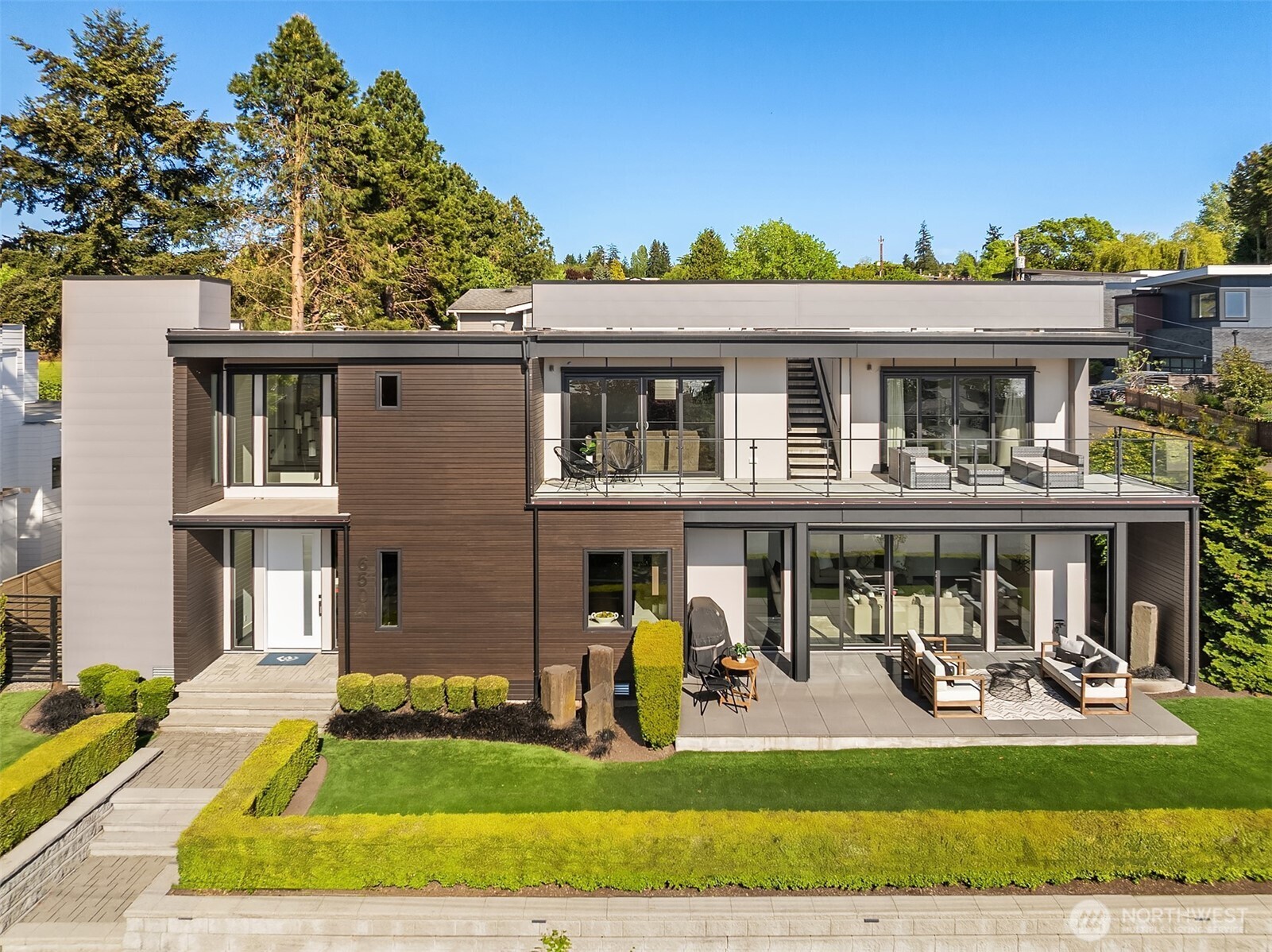 6504 103rd Avenue NE Kirkland WA 98033