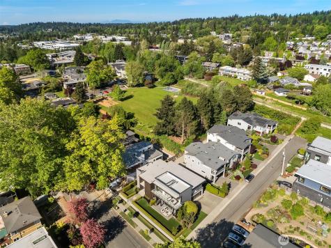 6504 103rd Avenue NE Kirkland WA 98033