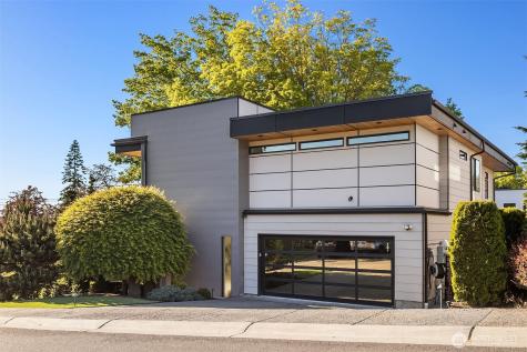 6504 103rd Avenue NE Kirkland WA 98033