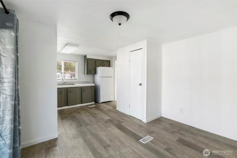225 Ho Hum Lane Aberdeen WA 98520