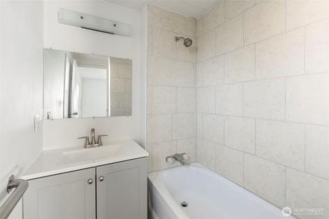225 Ho Hum Lane Aberdeen WA 98520