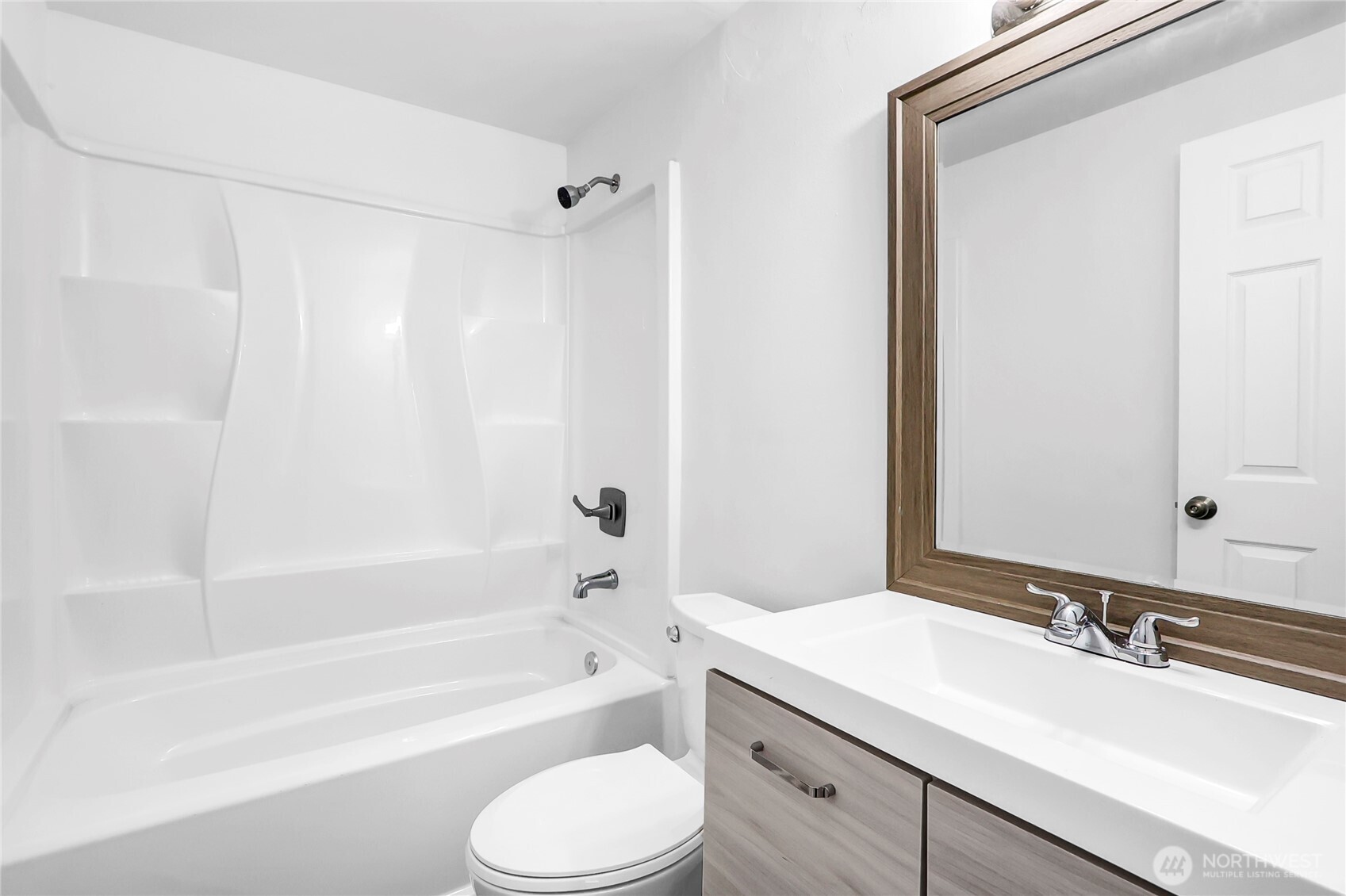 12034 68th Avenue S Seattle WA 98178