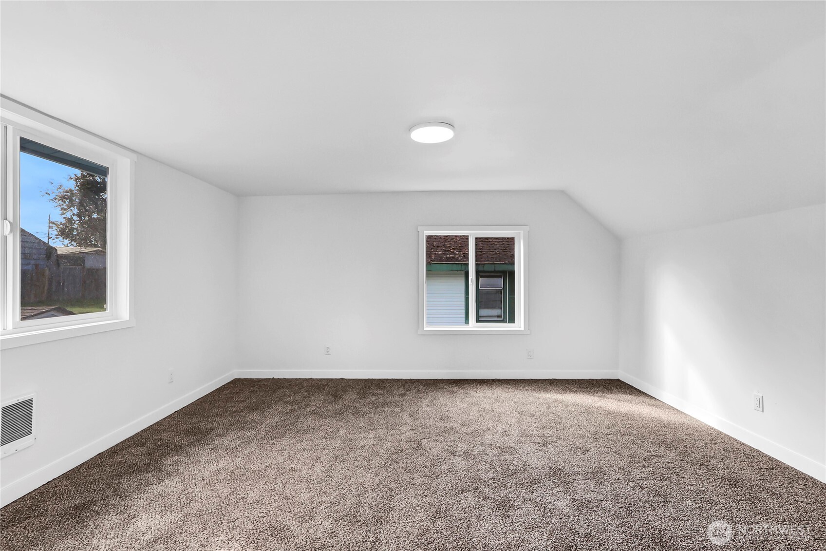 12034 68th Avenue S Seattle WA 98178