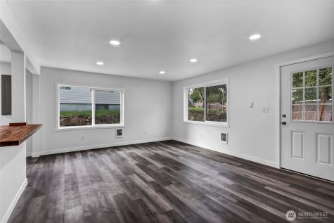 12034 68th Avenue S Seattle WA 98178