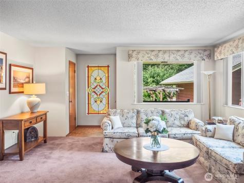 5523 53rd Street W University Place WA 98467