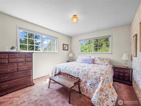 5523 53rd Street W University Place WA 98467