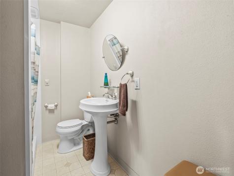 5523 53rd Street W University Place WA 98467
