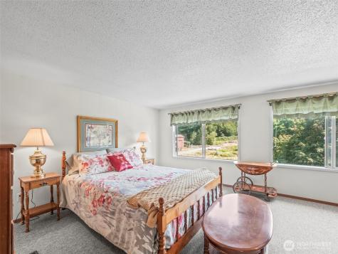 5523 53rd Street W University Place WA 98467