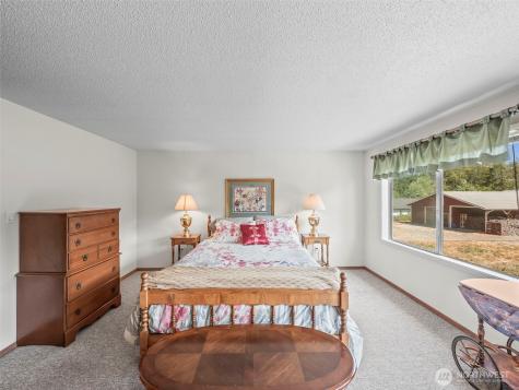 5523 53rd Street W University Place WA 98467