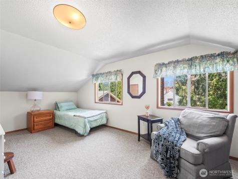 5523 53rd Street W University Place WA 98467