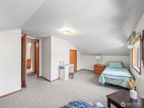 5523 53rd Street W University Place WA 98467