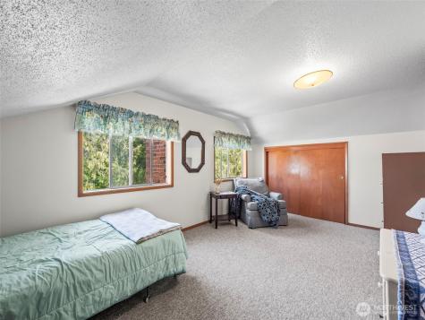 5523 53rd Street W University Place WA 98467