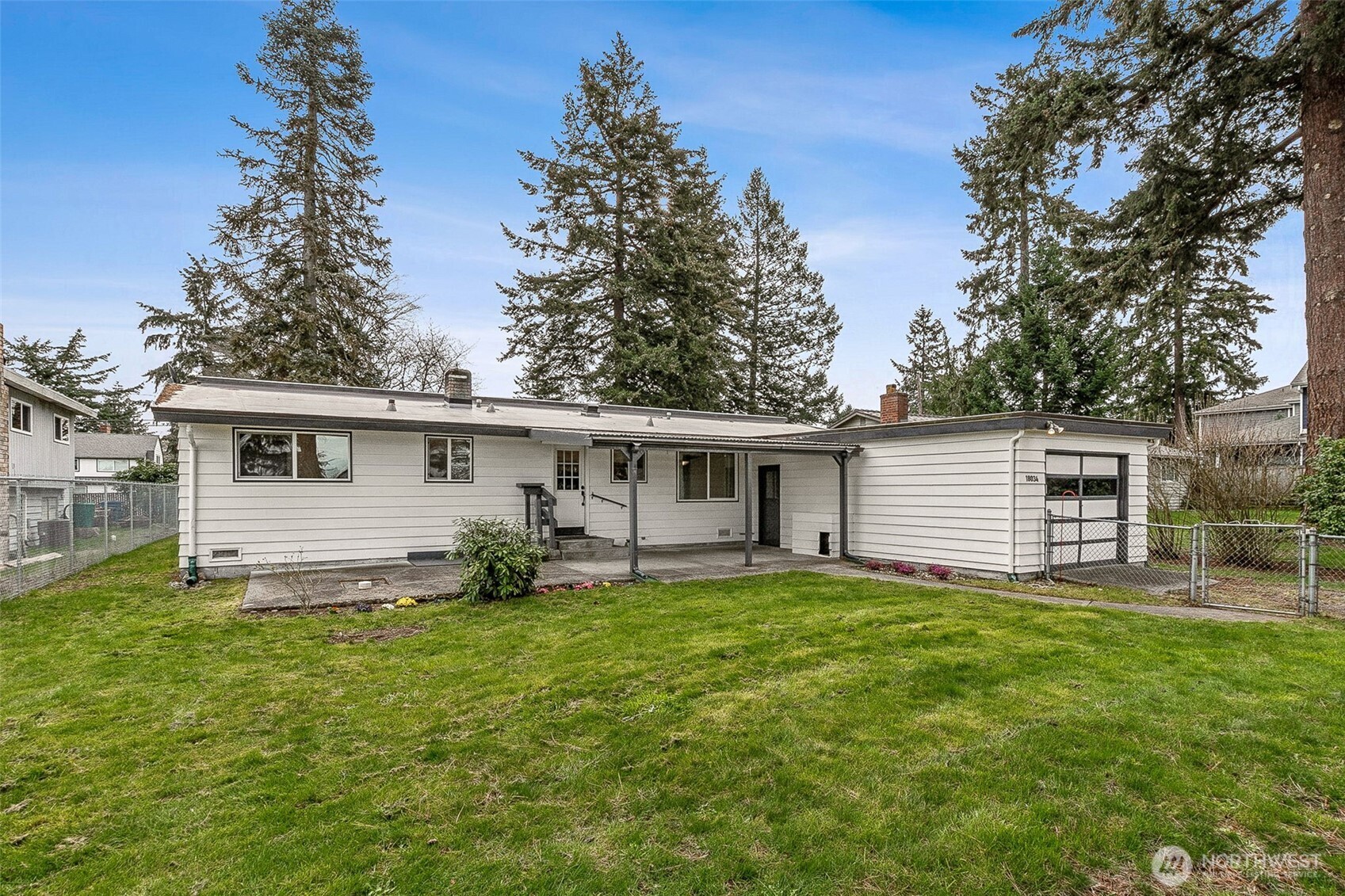 18034 Occidental Avenue S Burien WA 98148