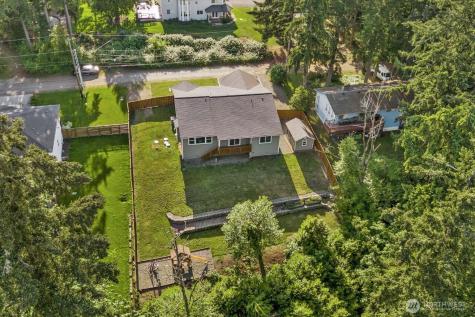 3807 29th Ave Court E Tacoma WA 98404
