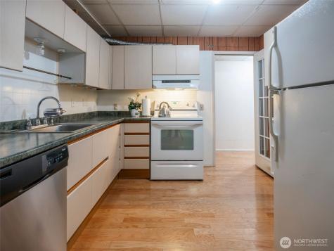 928 N 98th Street Seattle WA 98103