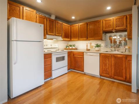 928 N 98th Street Seattle WA 98103