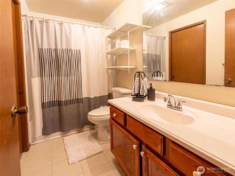 928 N 98th Street Seattle WA 98103