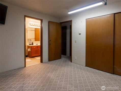 928 N 98th Street Seattle WA 98103