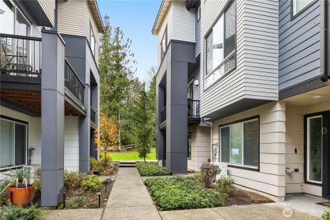 508 237th Street SE Bothell WA 98021