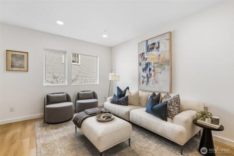 12524 15th Avenue NE Seattle WA 98125