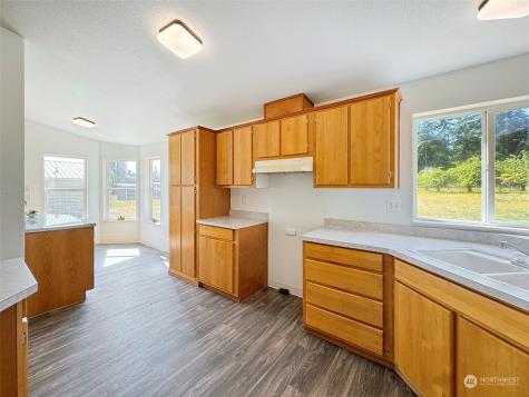 82 Leisure Lane Port Angeles WA 98362