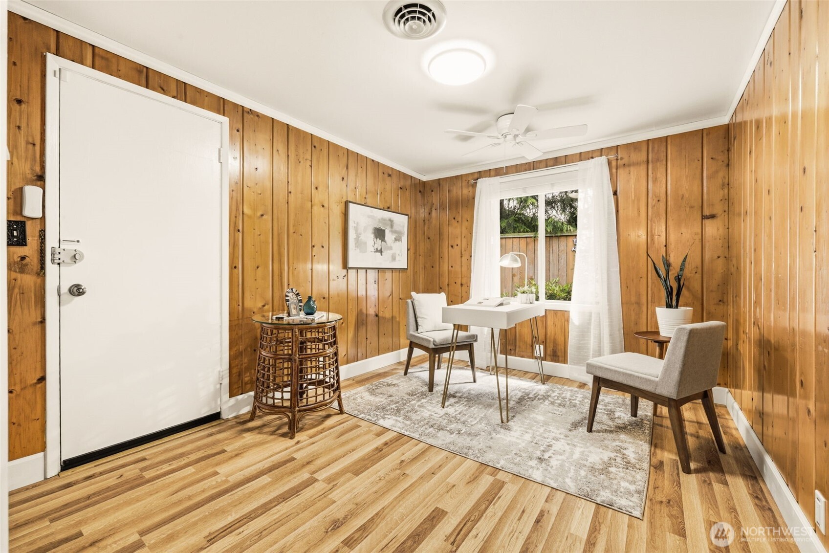 13009 6th Place SW Burien WA 98146
