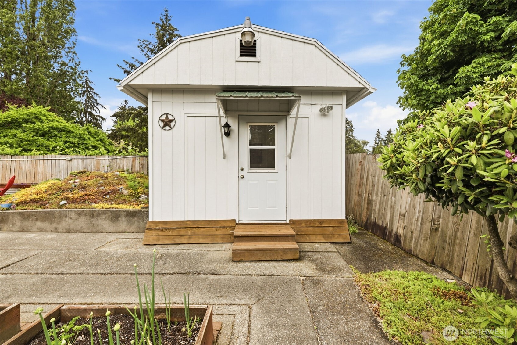 13009 6th Place SW Burien WA 98146