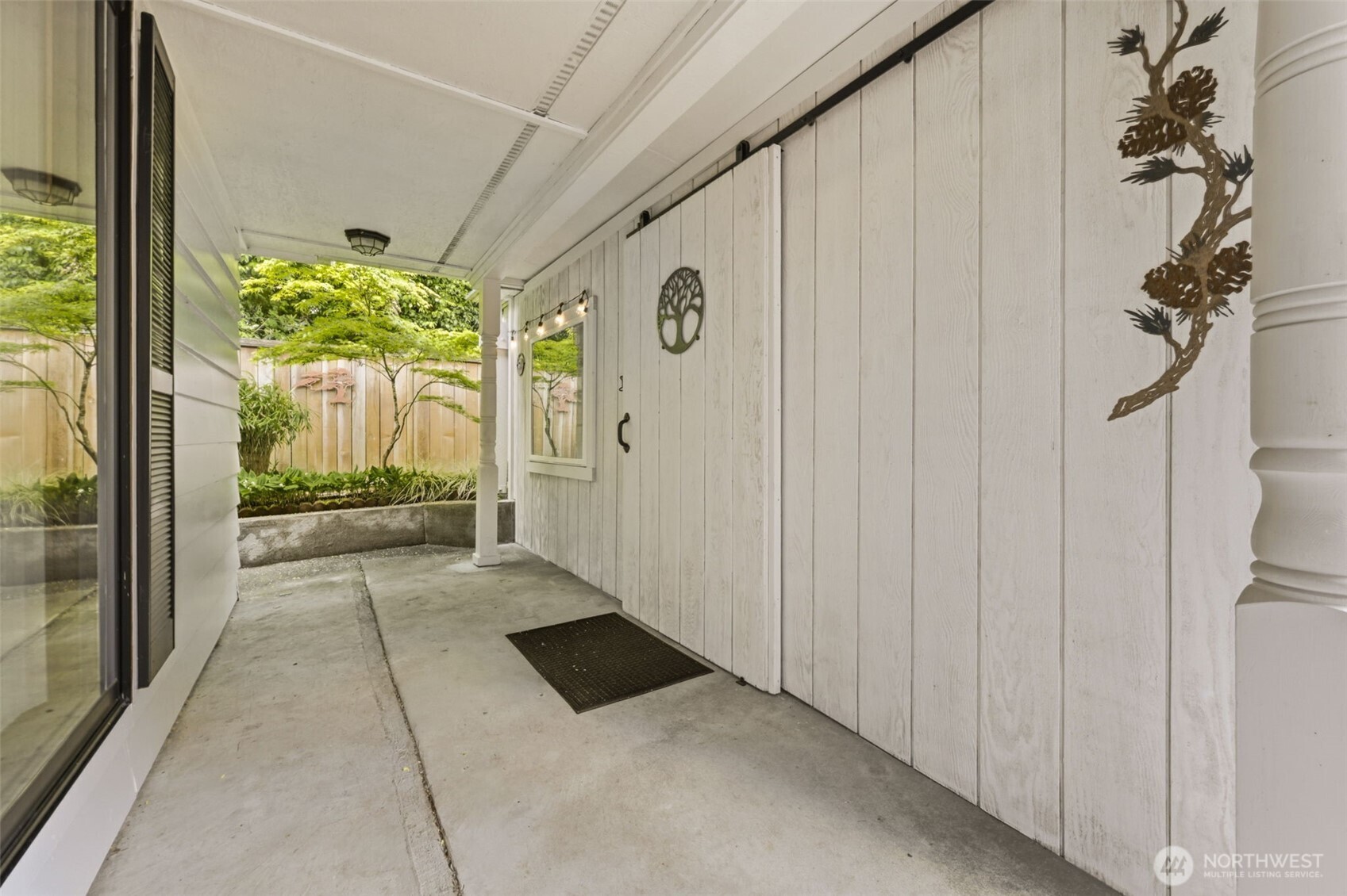 13009 6th Place SW Burien WA 98146