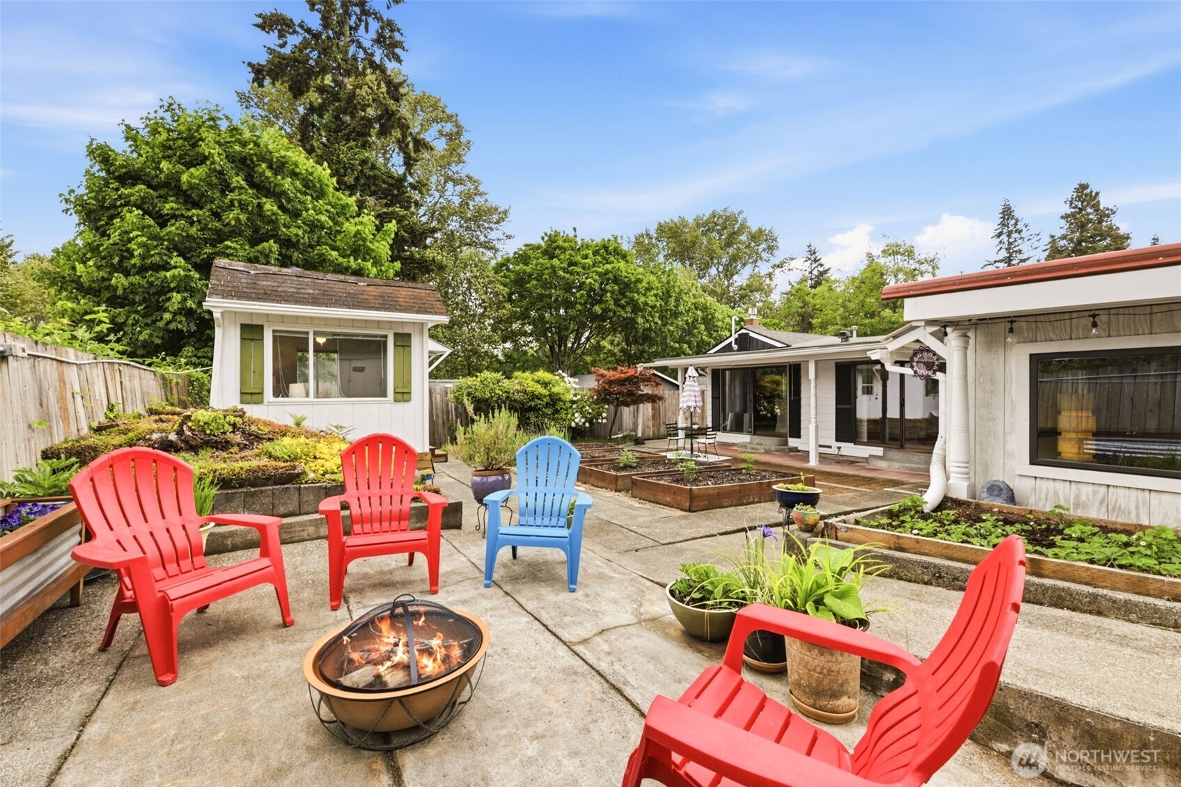13009 6th Place SW Burien WA 98146