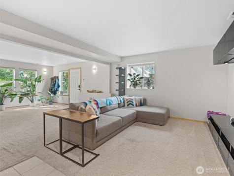 5062 23rd Avenue SW Seattle WA 98106