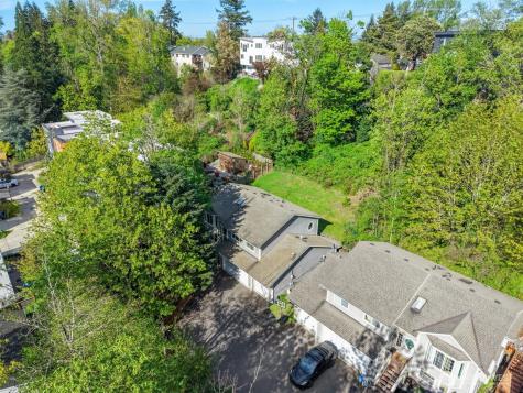 5062 23rd Avenue SW Seattle WA 98106