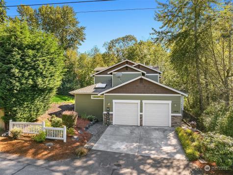 11515 76th Newcastle WA 98056