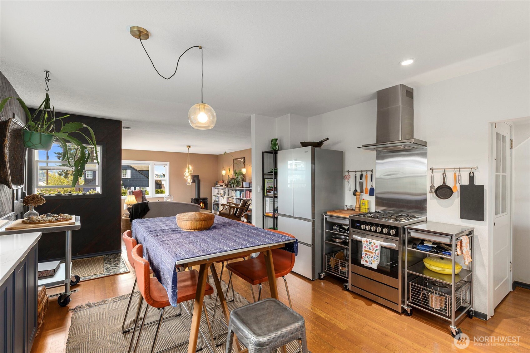 2718 E 11th Street Bremerton WA 98310