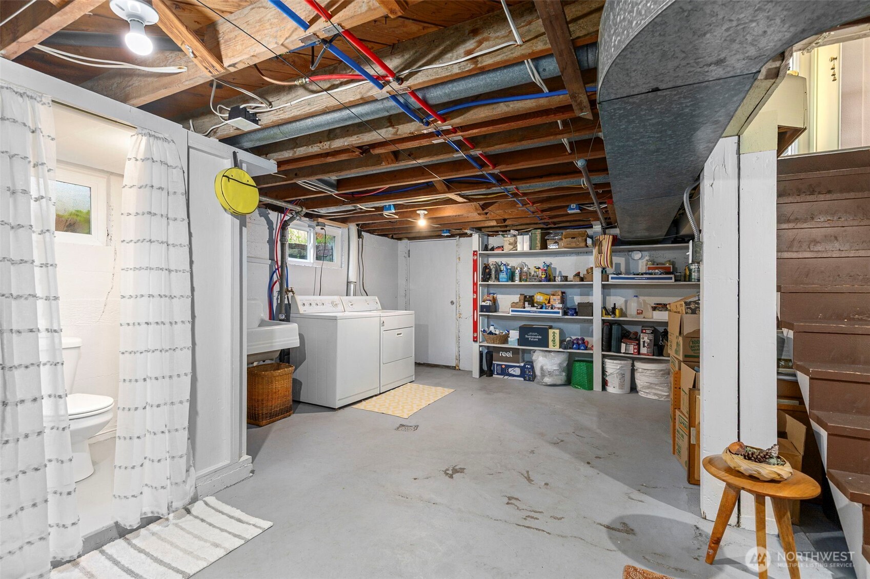 2718 E 11th Street Bremerton WA 98310