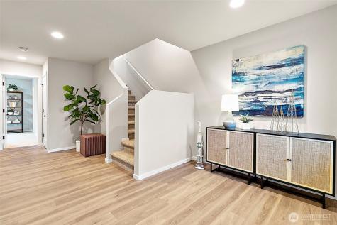 18521 SE 271st Place Covington WA 98042