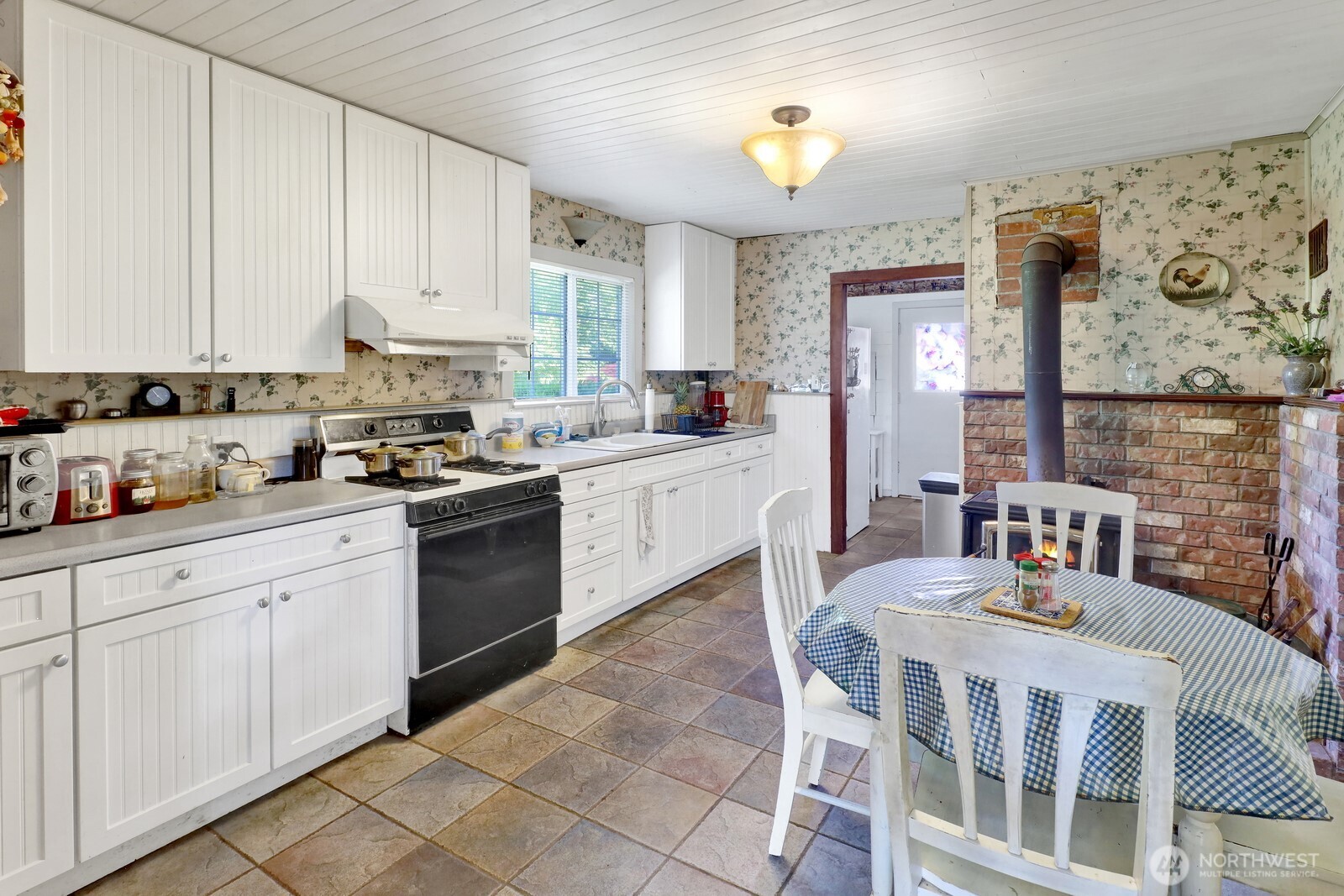 8172 Van Buren Road Everson WA 98247