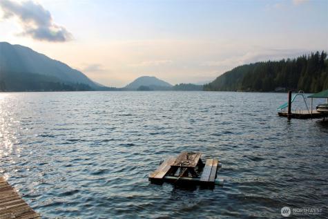 35046 North Shore Drive Mount Vernon WA 98274