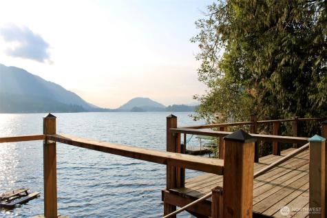 35046 North Shore Drive Mount Vernon WA 98274