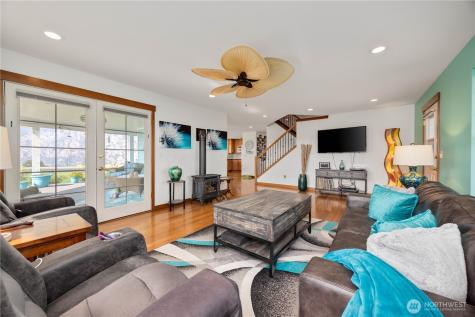 1190 Summit Boulevard Manson WA 98831